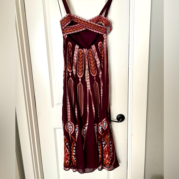 NWT Anthropologie Embroidered Midi Dress SIZE 8, Black Motif - Picture 5 of 8